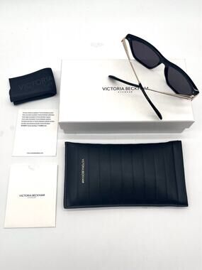 VICTORIA BECKHAM Cat Eye Sunglasses Full Inclusion, Black